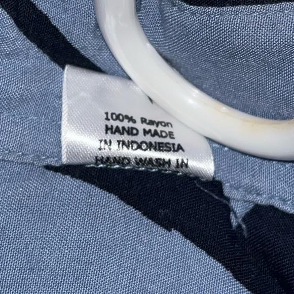 Men's Hawaiian missing polynesia button down shirt size large - Picture 5 of 6